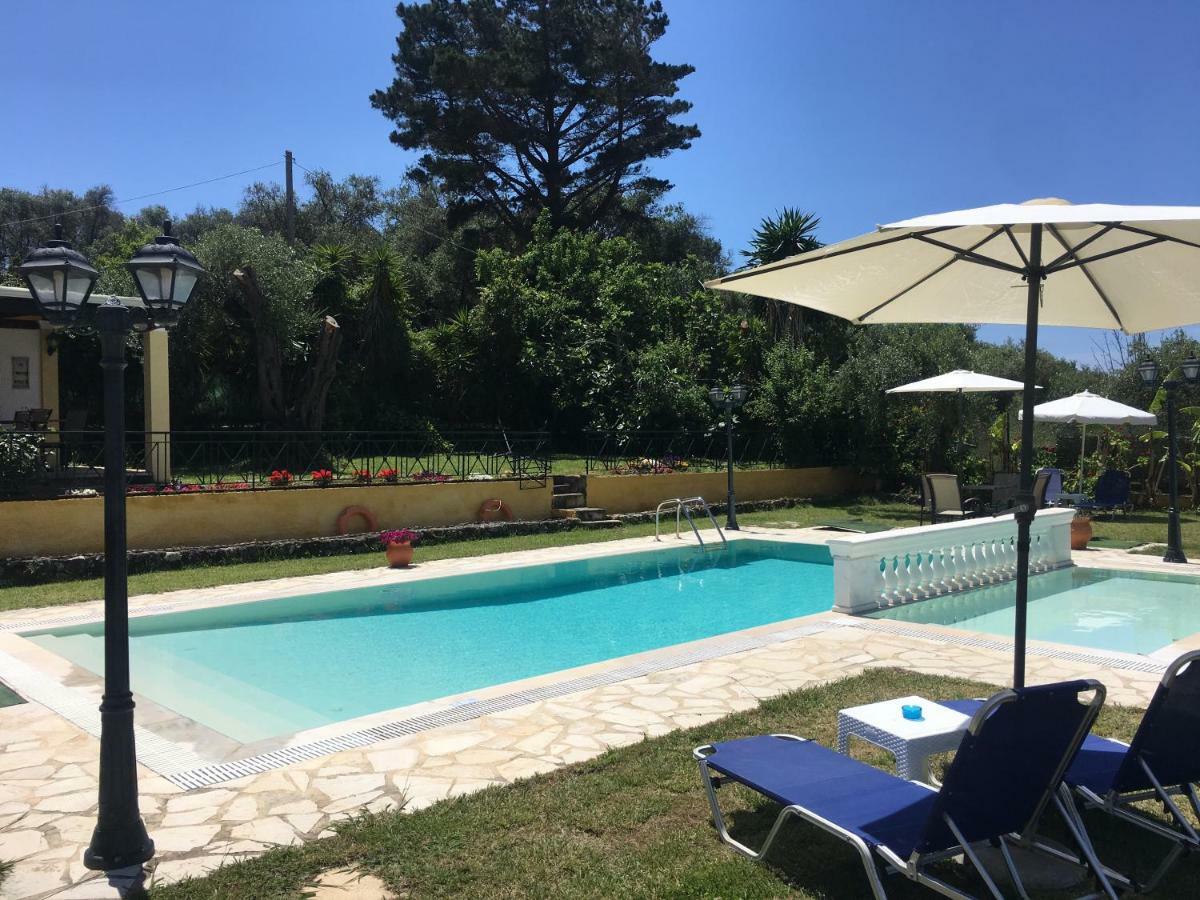 Pension Skala Agios Matthaios (Corfu) Exterior foto